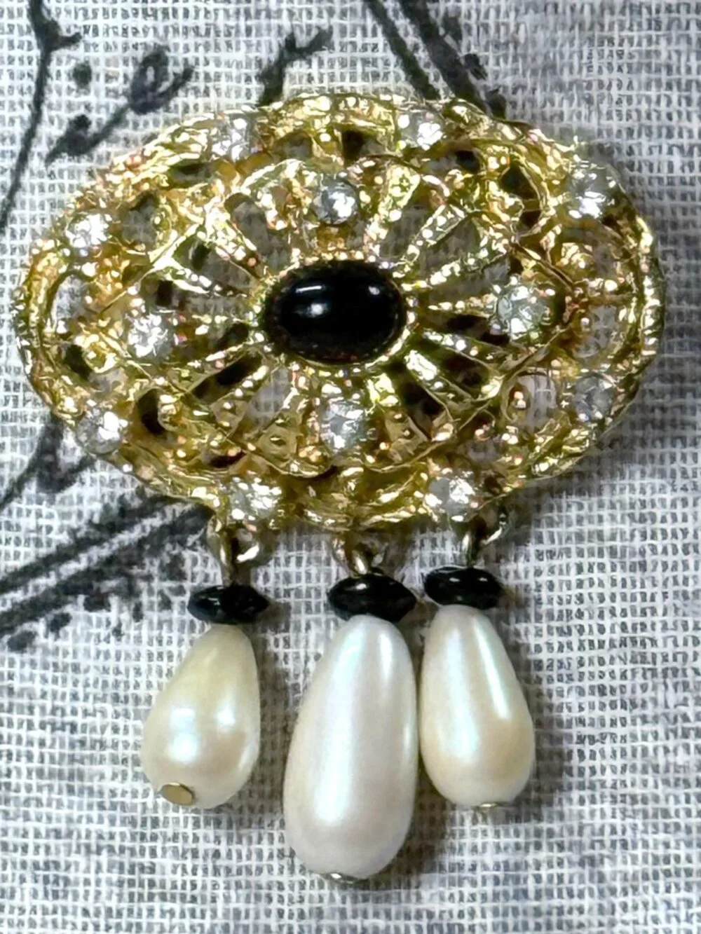 Vintage Gold Tone Filigree Brooch Faux Pearl Drops